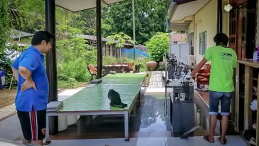 เครื่องทอถุงมือ