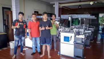 ส่งเครื่องทอถุงมือ